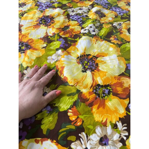 Vintage 80s pleated curtain, large yellow, green and purple flower, single panel - Picture 5 of 10